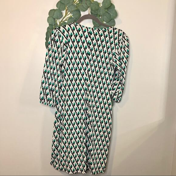 AGB Geometric Triangle Green Faux Wrap Dress Small - Picture 9 of 10